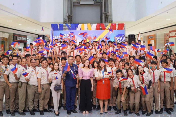 SM City Tarlac commemorates 126th Philippine Independence Day.