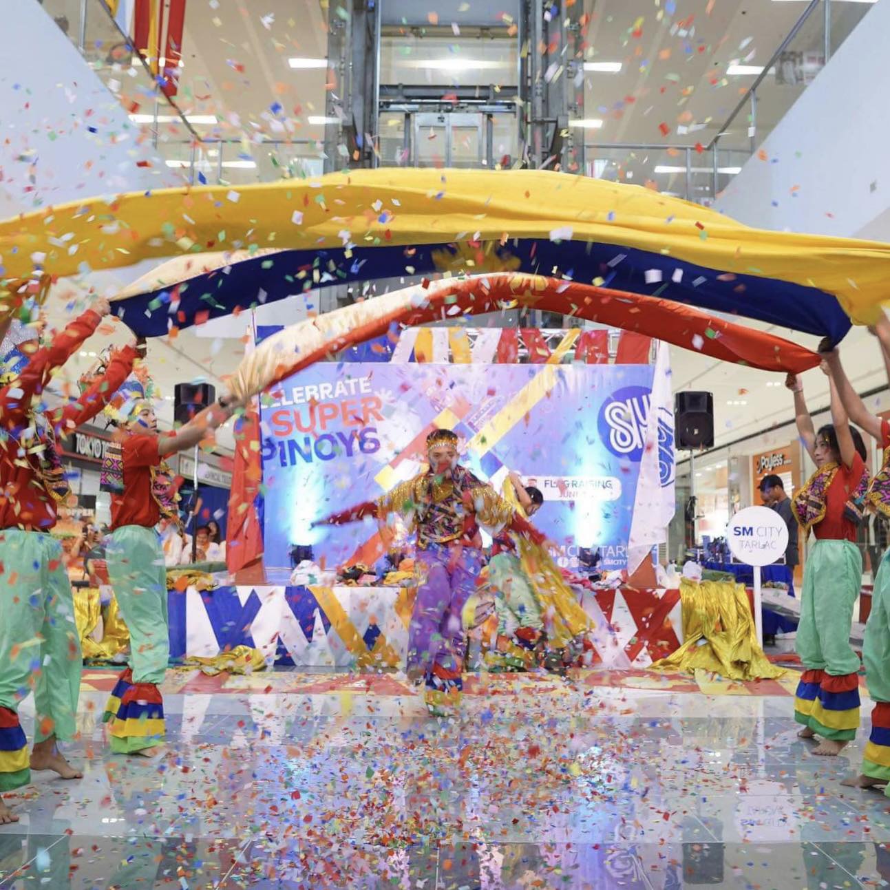 SM City Tarlac commemorates 126th Philippine Independence Day.