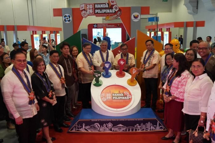 Gov. Christian Yap leads Tarlac’s delegation to the HANDA Pilipinas 2026 – Luzon Leg opening in Clark, Pampanga, highlighting the province’s push for science-based disaster resilience. (Photo courtesy of Gov. Christian Yap)