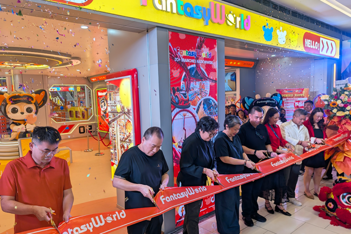 The grand opening celebration was marked by a ribbon-cutting ceremony graced by key executives from both SM and Fantasy World.